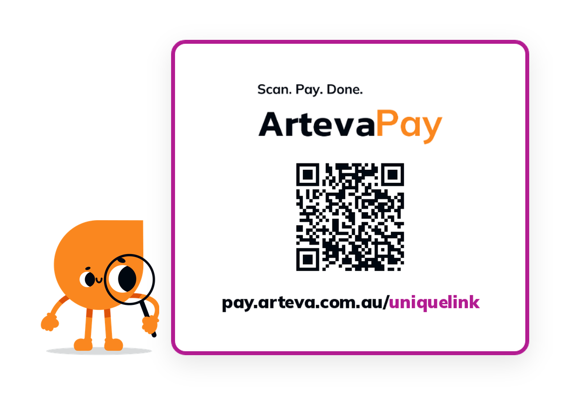 Artie checking the ArtevaPay payment option on an invoice